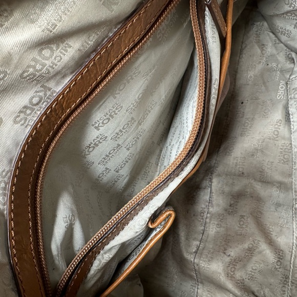 Michael Kors Leather Purse - Picture 4 of 6